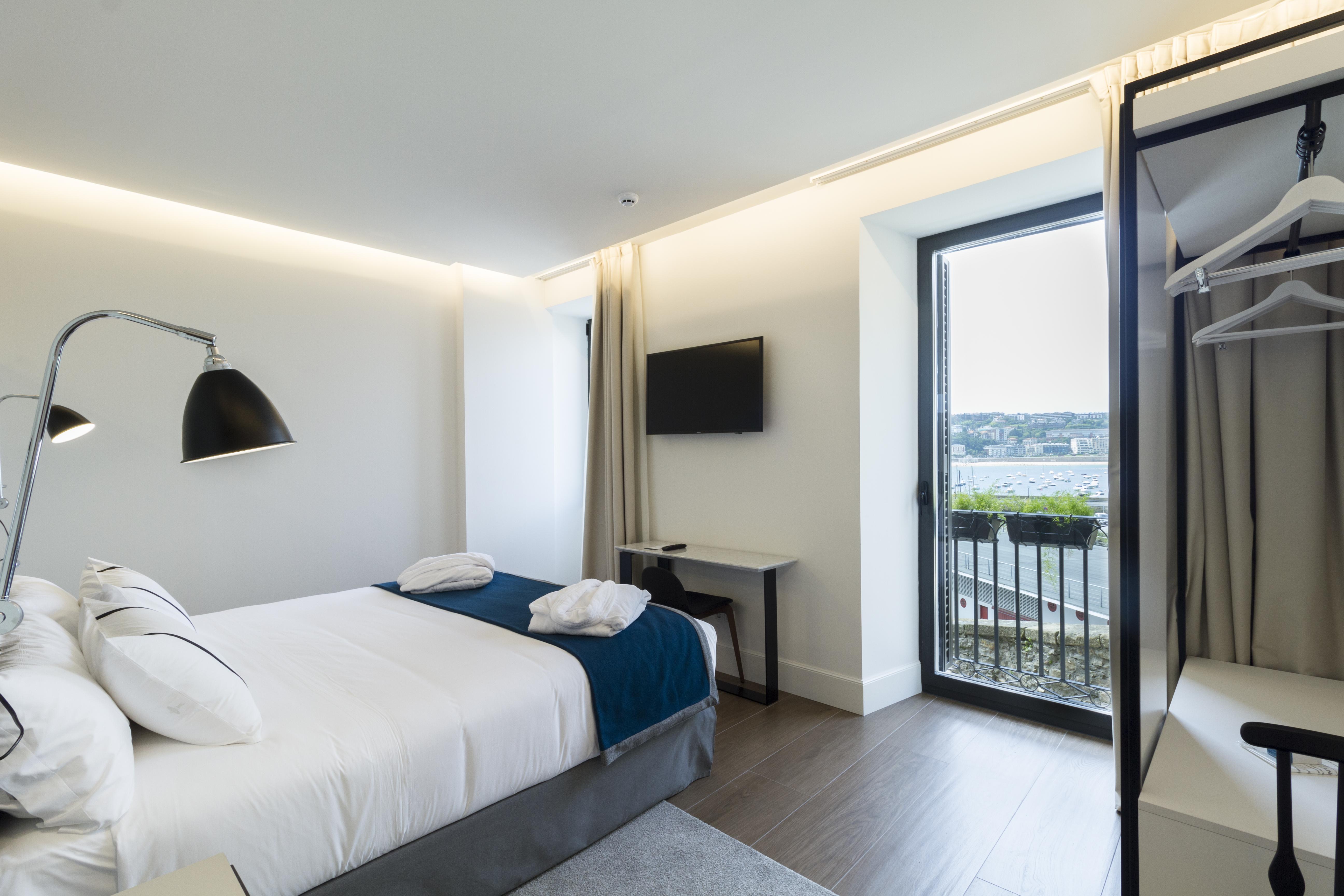 Hotel Sansebay San Sebastian Ngoại thất bức ảnh